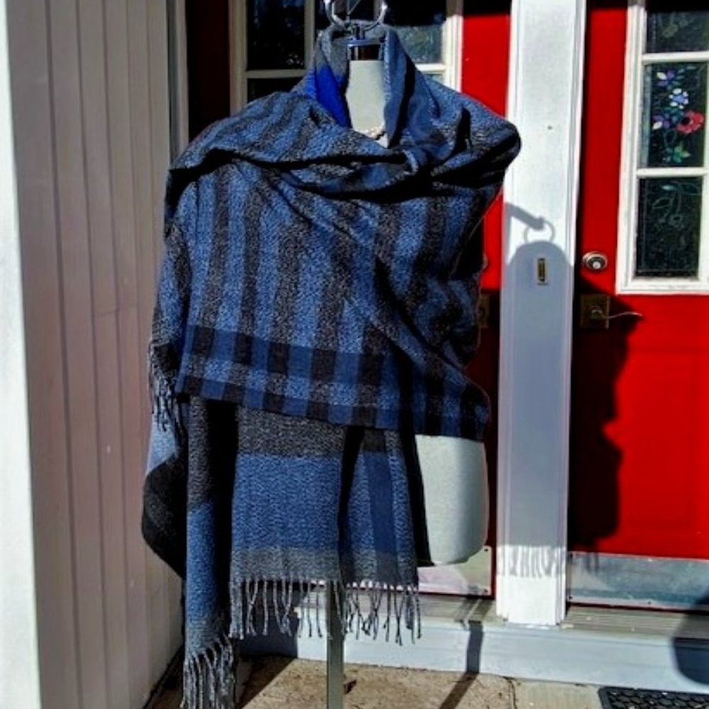 Women's Wrap by Zighilli - NWT